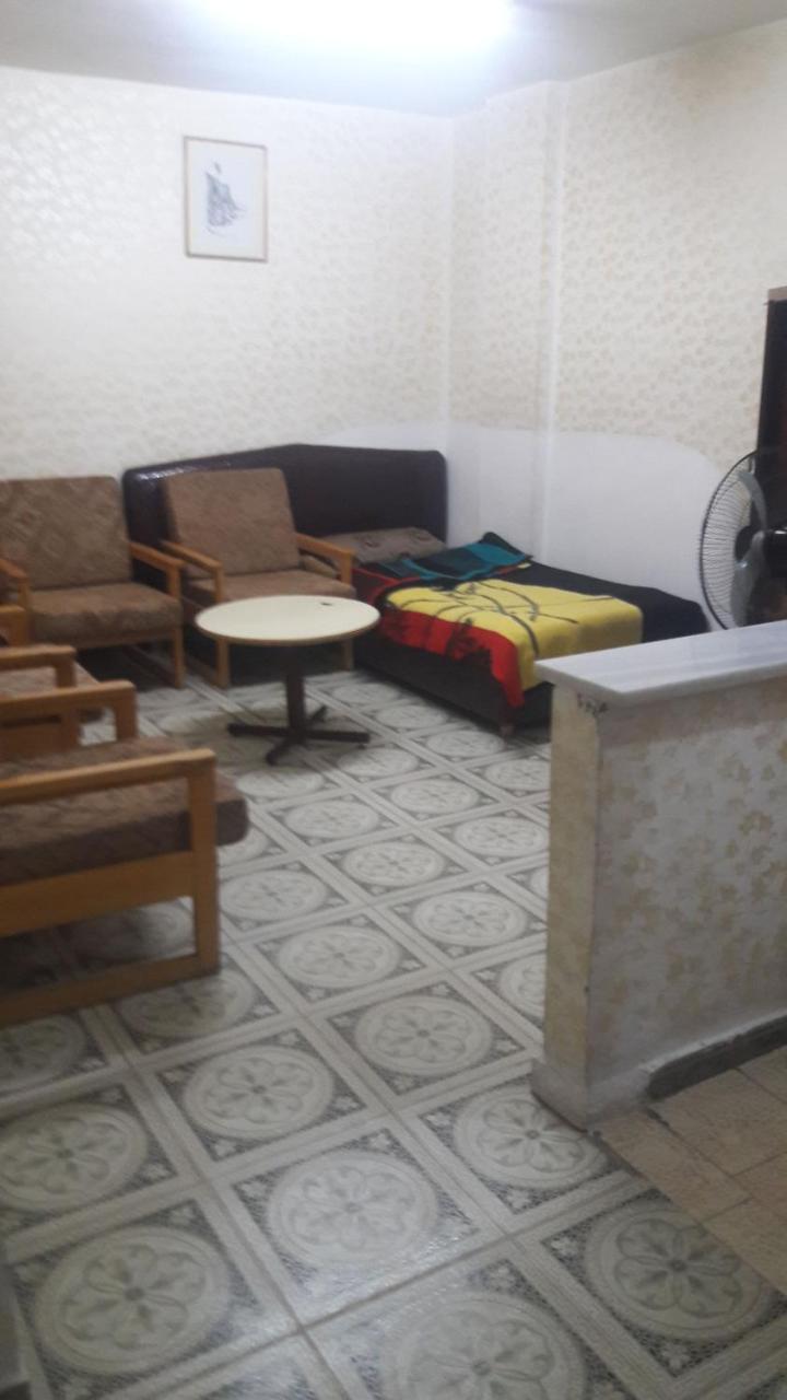 Al Seoudi Furnished Units Apartamento Zarqa Exterior foto