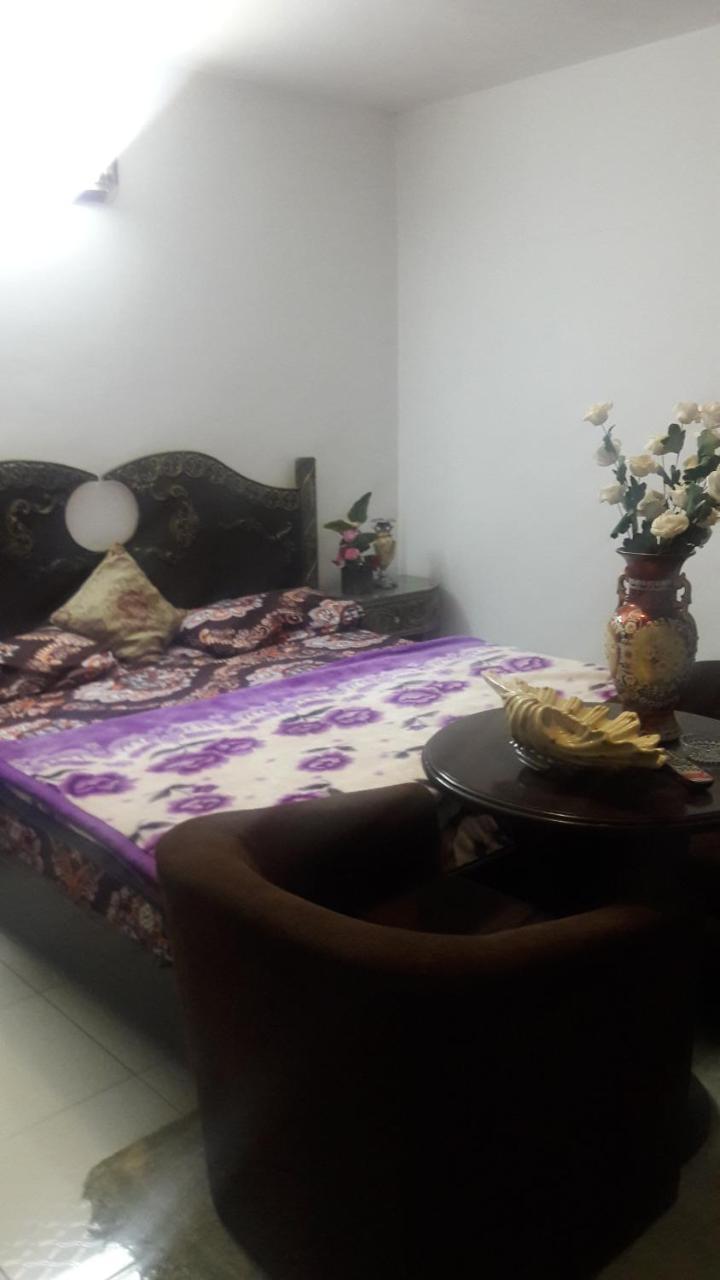 Al Seoudi Furnished Units Apartamento Zarqa Exterior foto